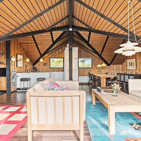 3 Bedroom Awesome In Juelsminde *