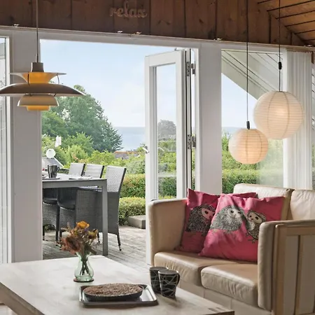 Feriehus 3 Bedroom Awesome In Juelsminde